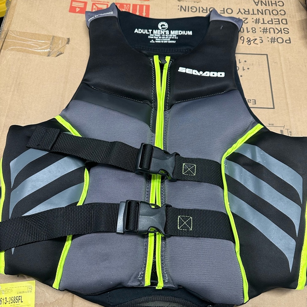 Sea doo life jacket medium